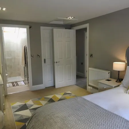 The River House * Knaresborough