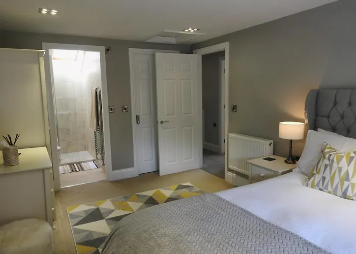 The River House * Knaresborough